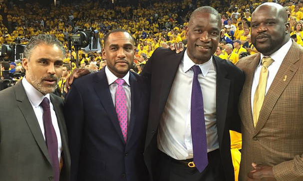 伦纳德21分8篮板领军，哈登20分助快船险胜魔术.