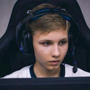 球员虽非传 球员虽非传